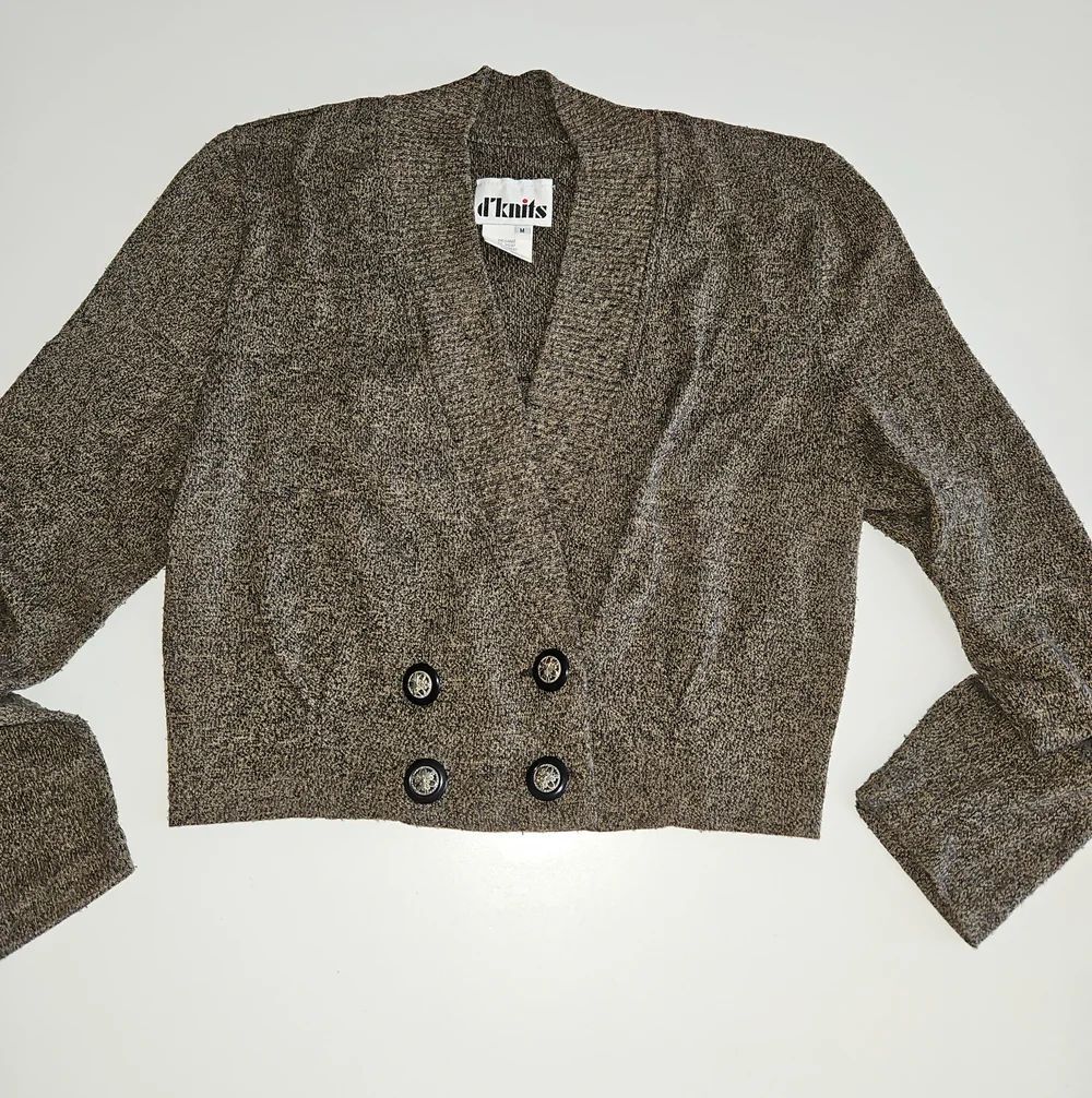 d'Knits Women's Cropped Double-Breasted Knit Blazer in Brown